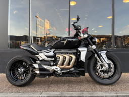TRIUMPH ROCKET 3 R