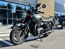 TRIUMPH BONNEVILLE T120 2017