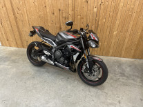 TRIUMPH STREET TRIPLE 765 RS