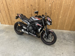 TRIUMPH STREET TRIPLE 765 RS
