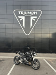 TRIUMPH STREET TRIPLE 660 S