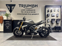 TRIUMPH SPEED TRIPLE 1200 RS