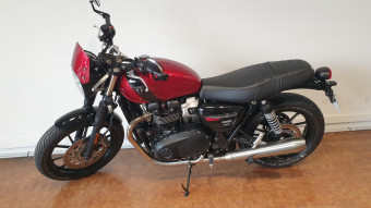 TRIUMPH SPEED TWIN 900