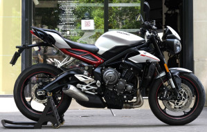 TRIUMPH STREET TRIPLE 765 R