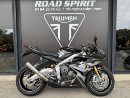TRIUMPH DAYTONA 765 Moto 2