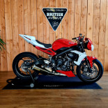 TRIUMPH STREET TRIPLE 675 R (RSV)